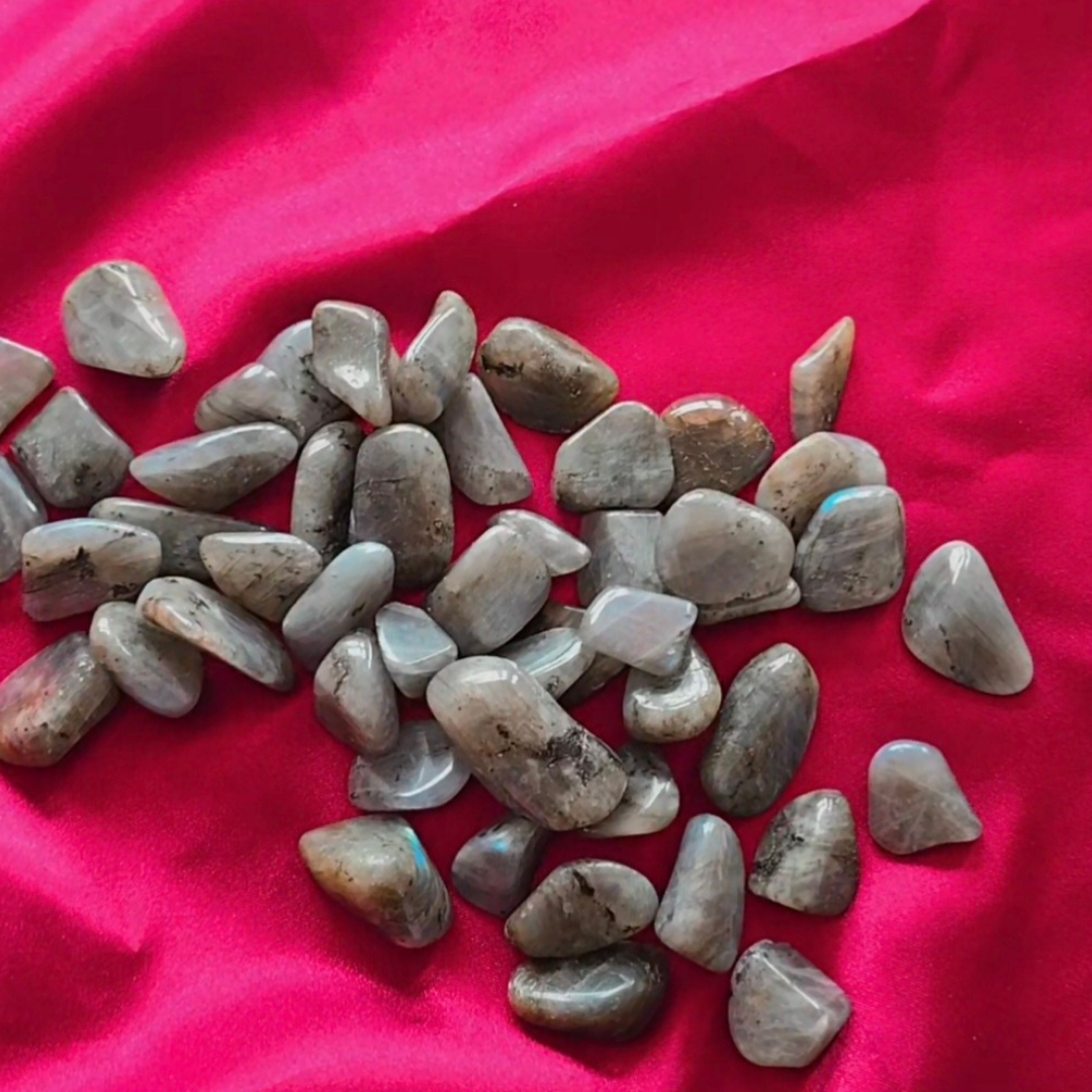 LABRADORITE